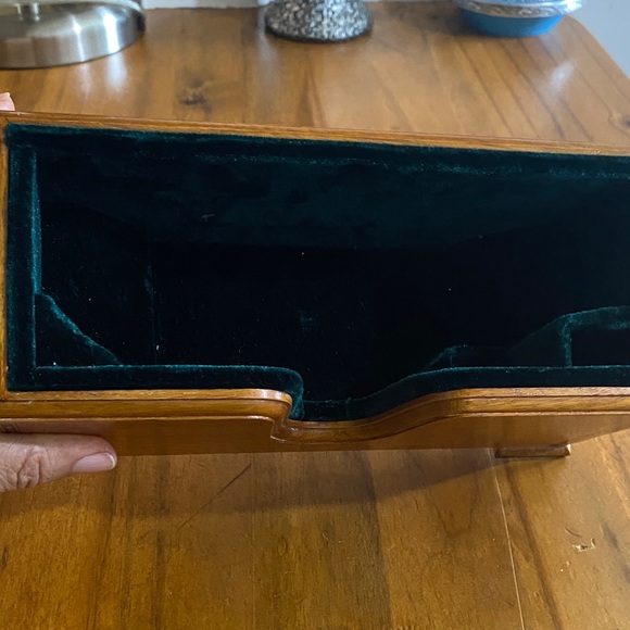 😎🎻💚 Wooden Violin Stand with Bow Holder - Picture 5 of 14